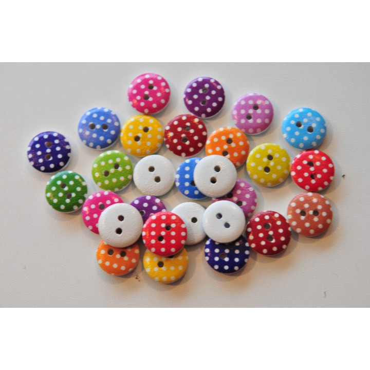 Wooden polka dot button (NB023)